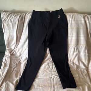 Tommy Hilfiger Black Leggings with Logo Charm